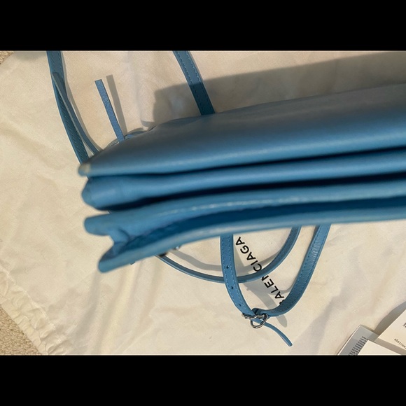 Balenciaga Papier triple zip crossbody bag - Picture 5 of 7